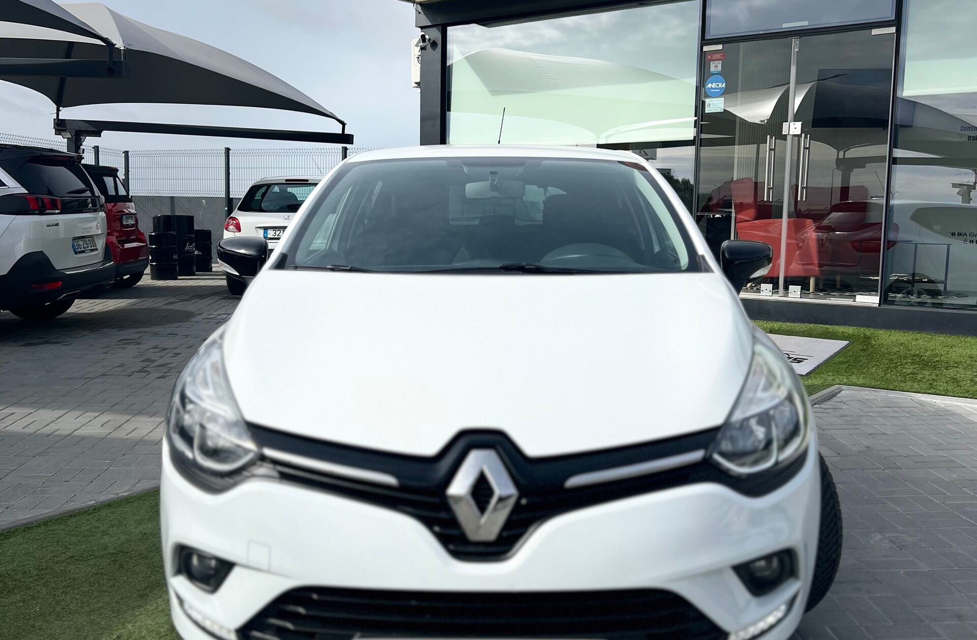 RENAULT Clio 0.9 TCe Limited