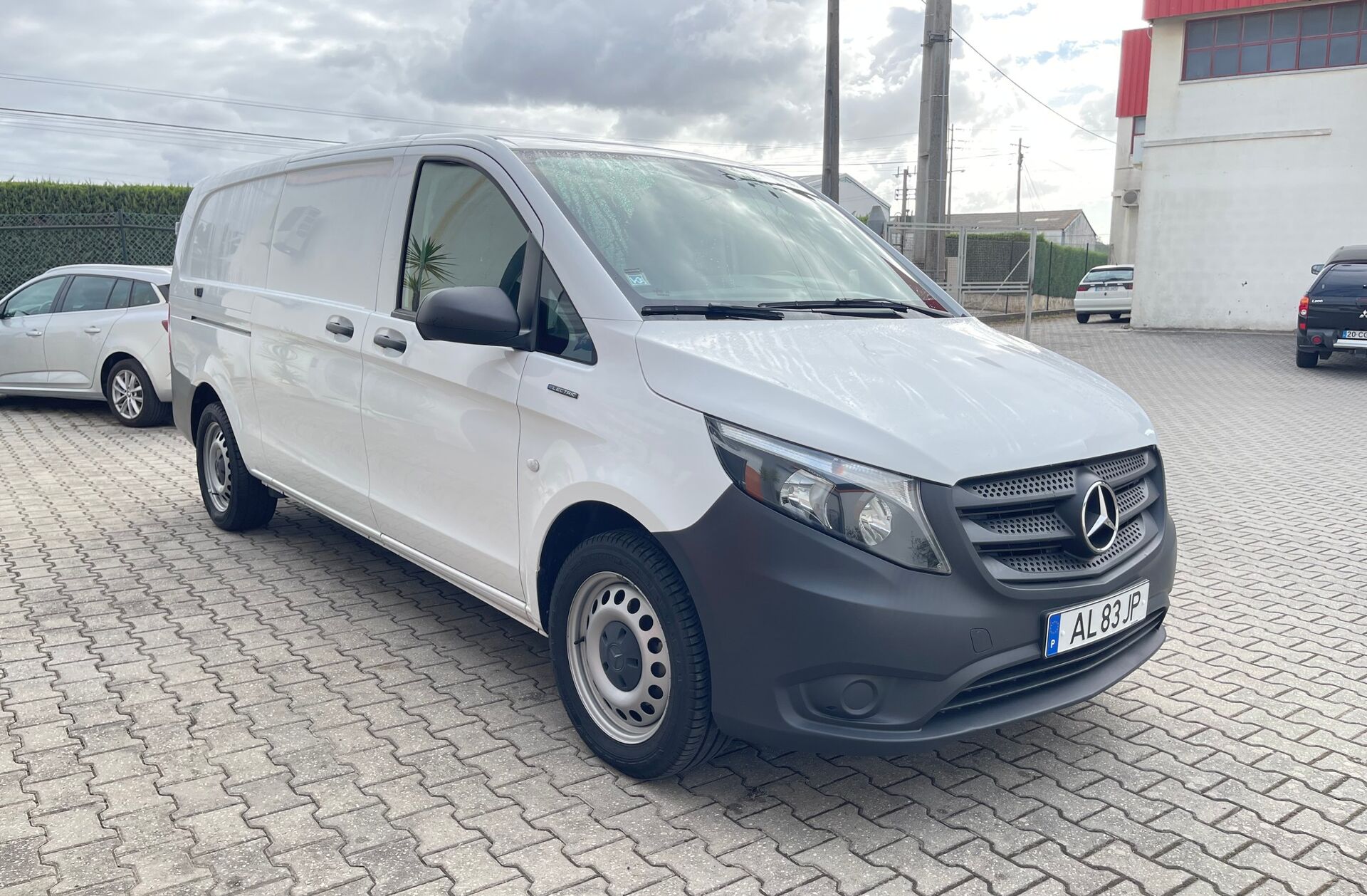 MERCEDES Vito e 111/34