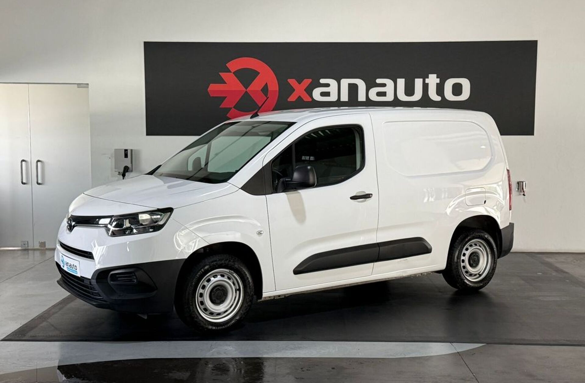 TOYOTA Proace 2.0 D-4D L1 6L