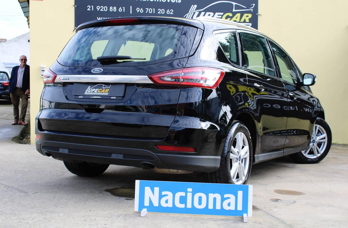 FORD S-MAX 2.0 TDCi Titanium