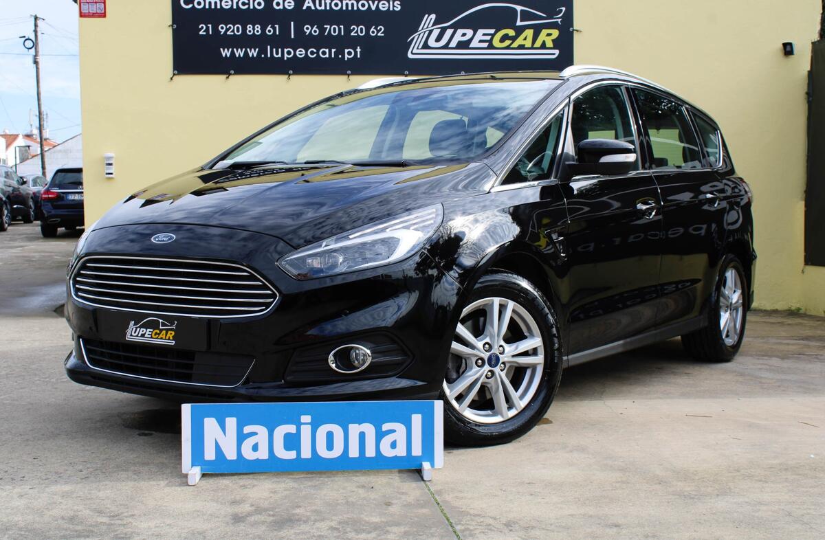 FORD S-MAX 2.0 TDCi Titanium