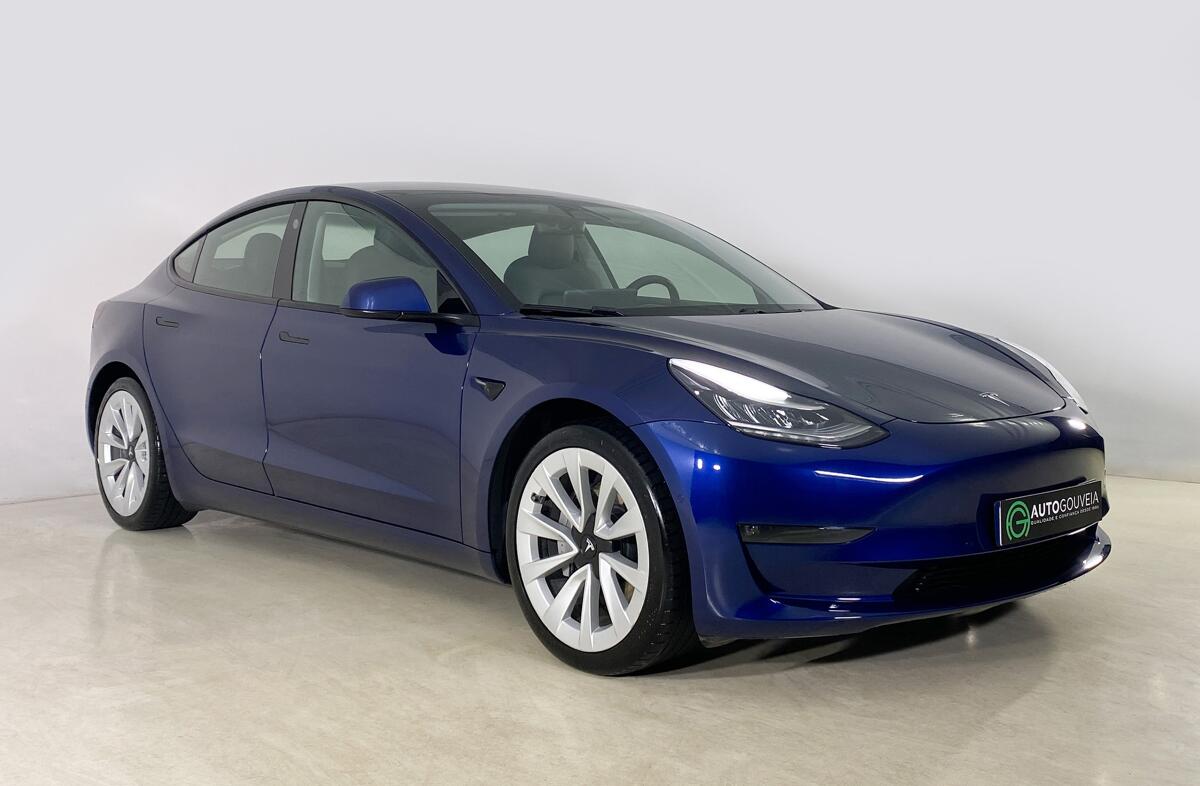 TESLA Model 3 Long-Range Dual Motor AWD