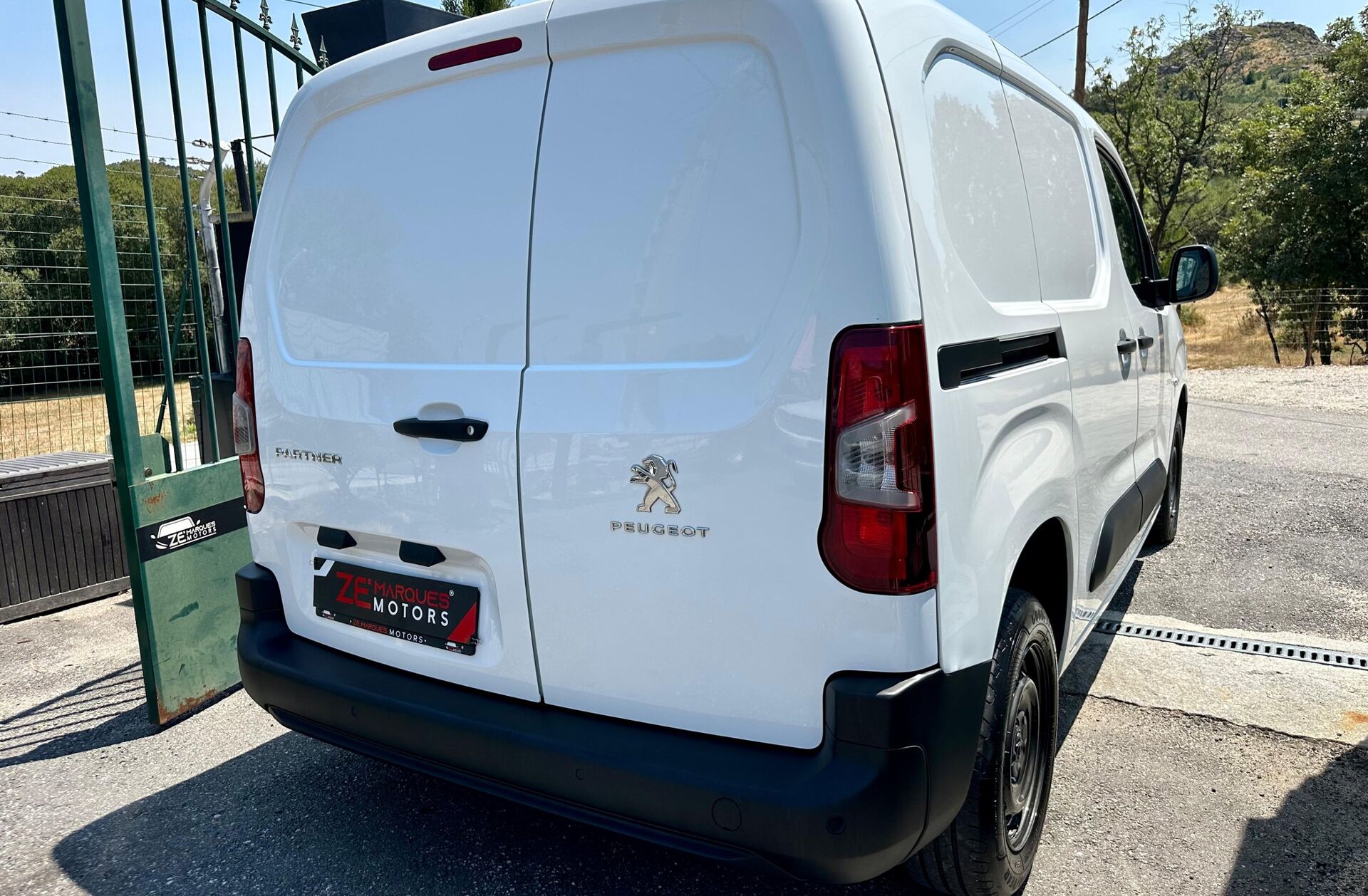 PEUGEOT Partner 1.6 BlueHDi L1 Pro