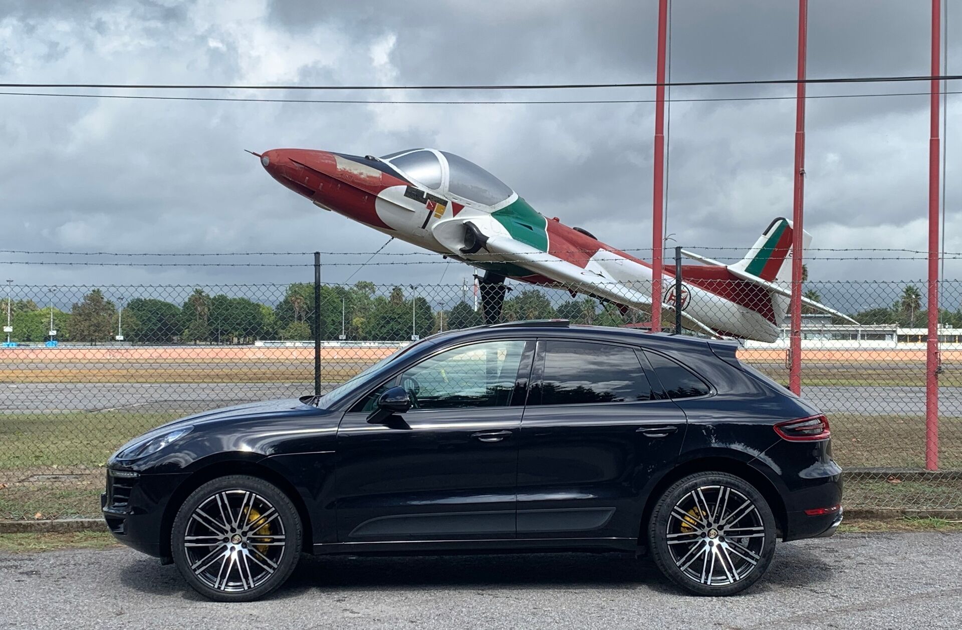 PORSCHE Macan S