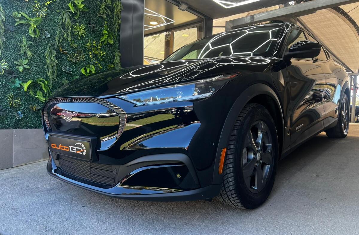 FORD Mustang Mach-E GT AWD