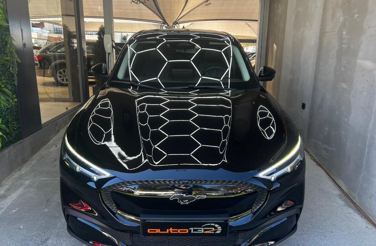 FORD Mustang Mach-E GT AWD