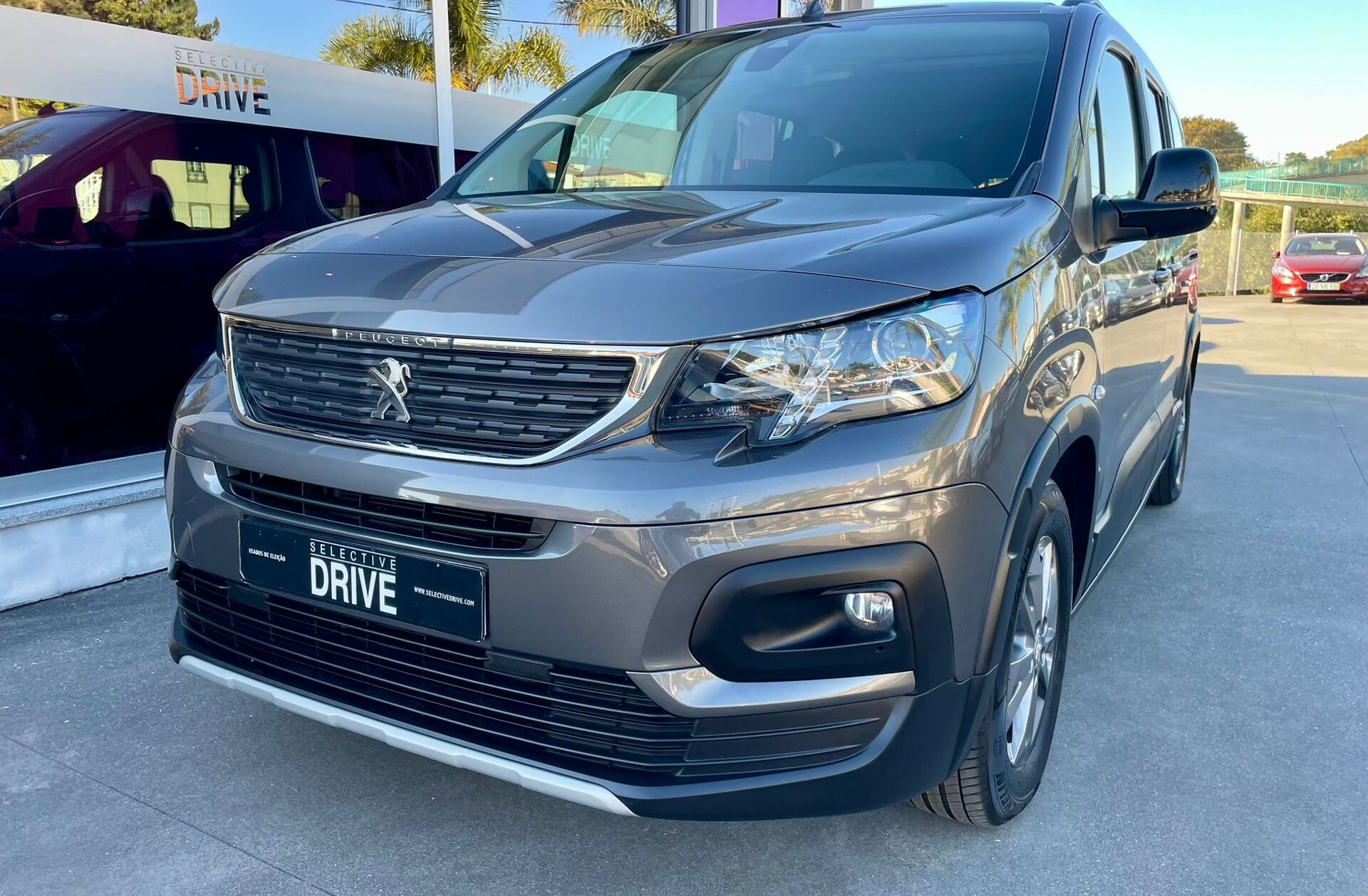 PEUGEOT Rifter e- 50 kWh Long Allure