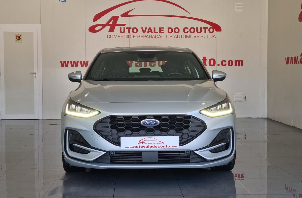FORD Focus 1.0 EcoBoost MHEV ST-Line