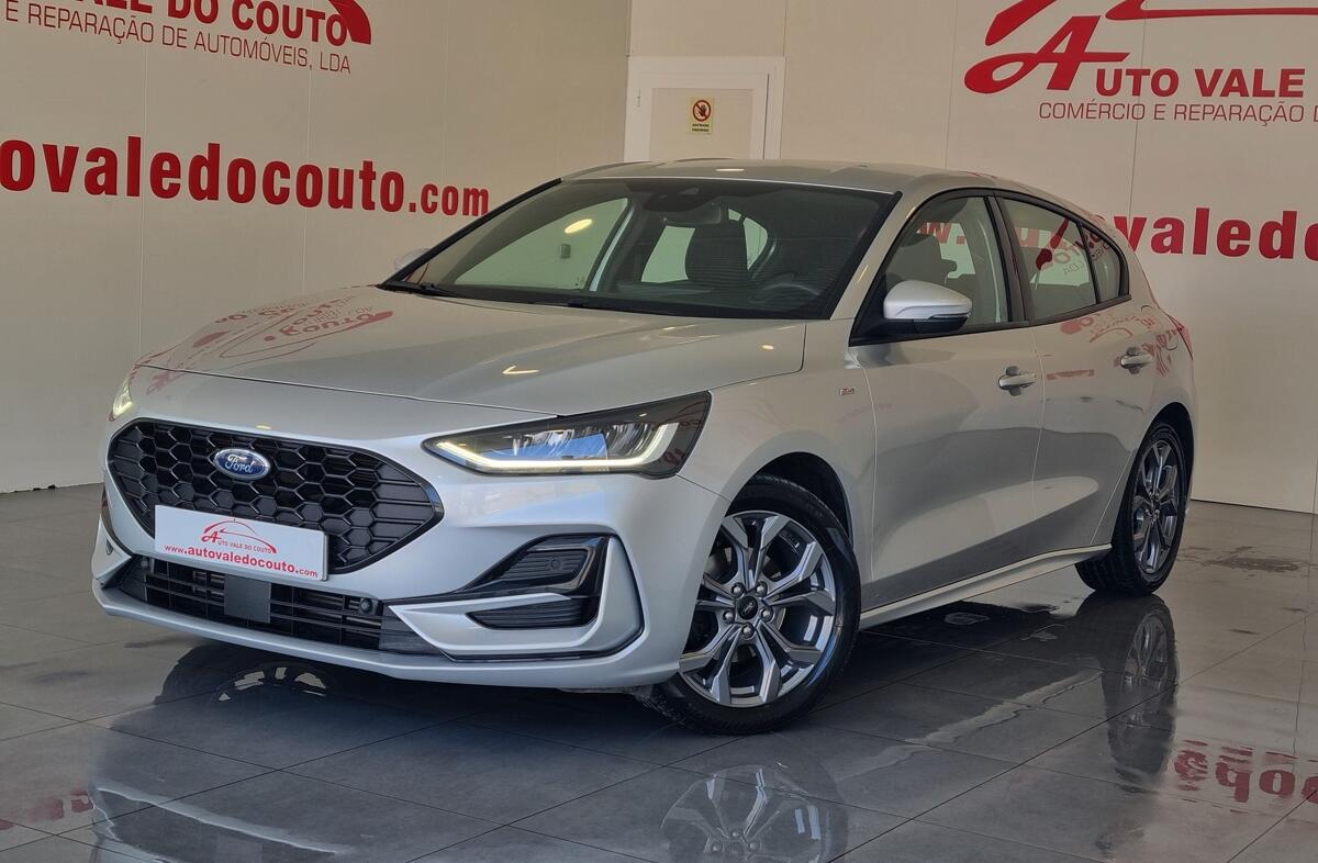 FORD Focus 1.0 EcoBoost MHEV ST-Line