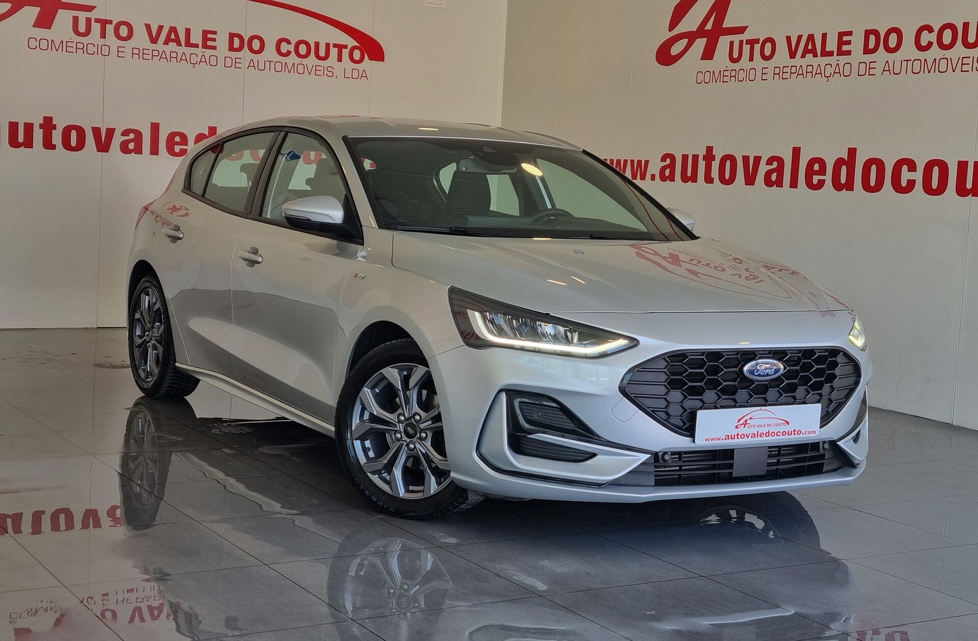 FORD Focus 1.0 EcoBoost MHEV ST-Line