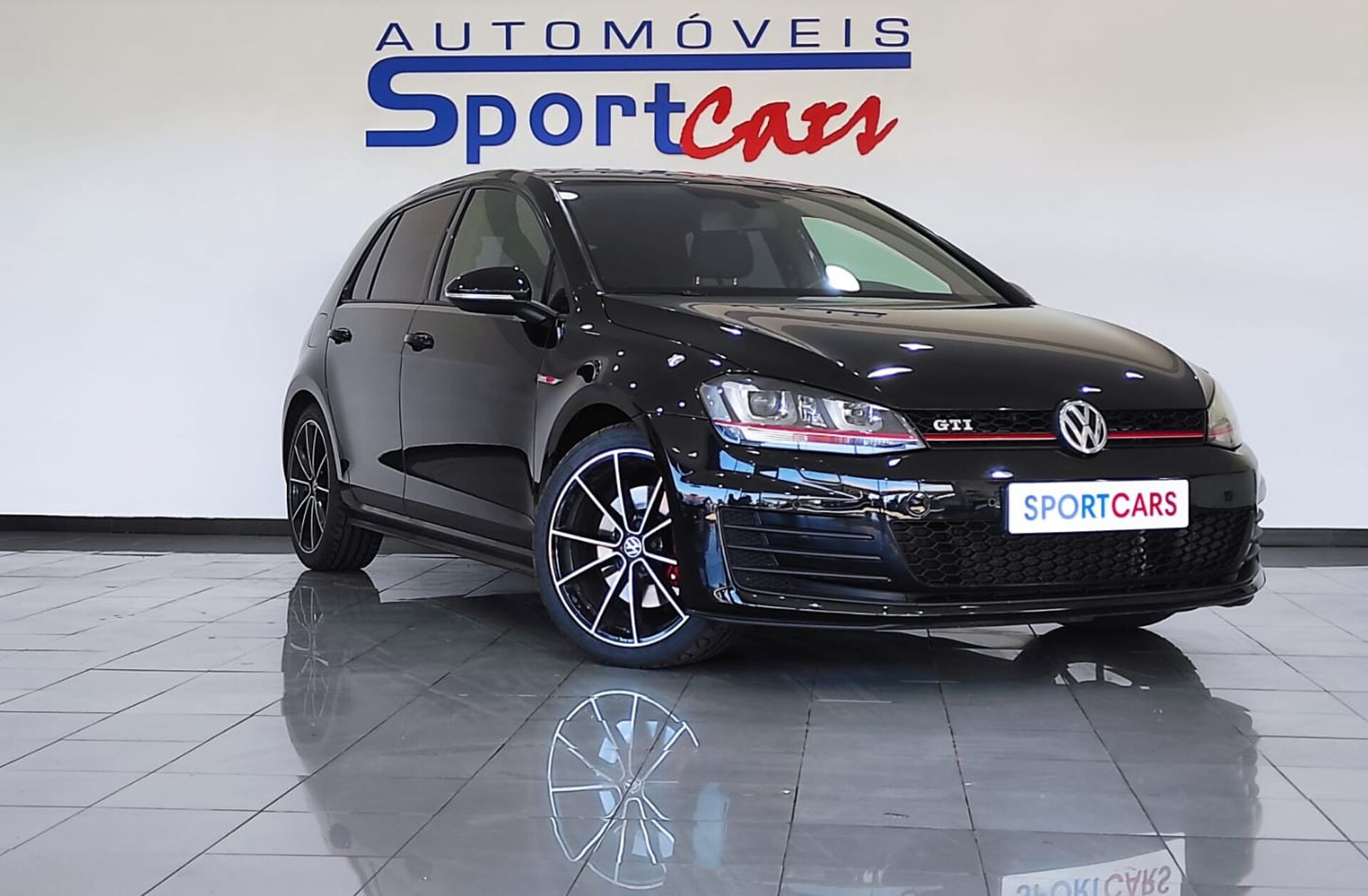 VOLKSWAGEN Golf 2.0 TSi GTi