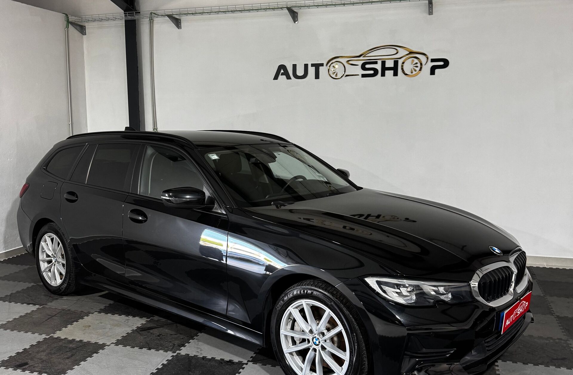 BMW Serie-3 330 e Touring Corporate Edition Auto