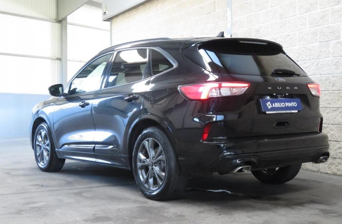 FORD Kuga 1.5 EcoBoost ST-Line