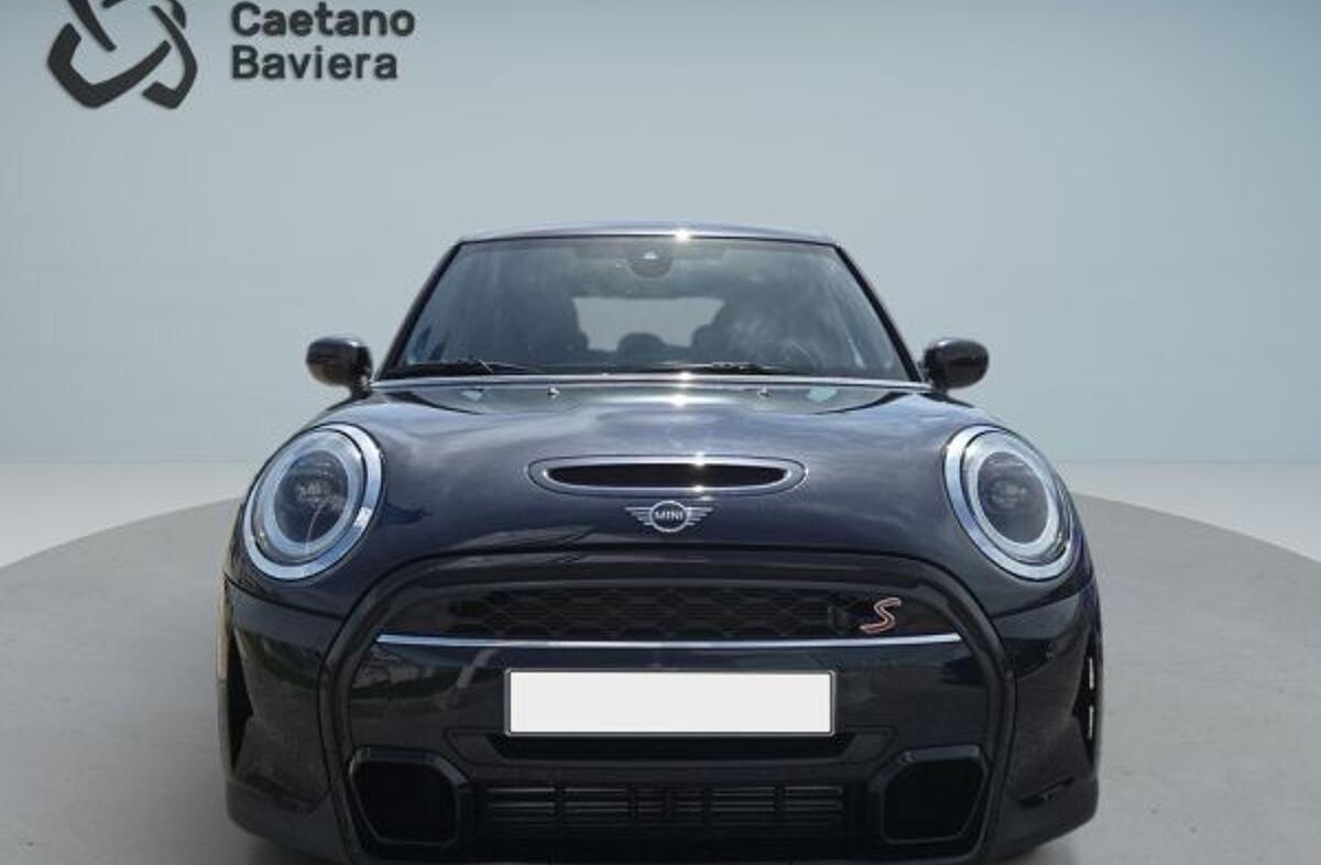 MINI Mini Cooper SE Essential