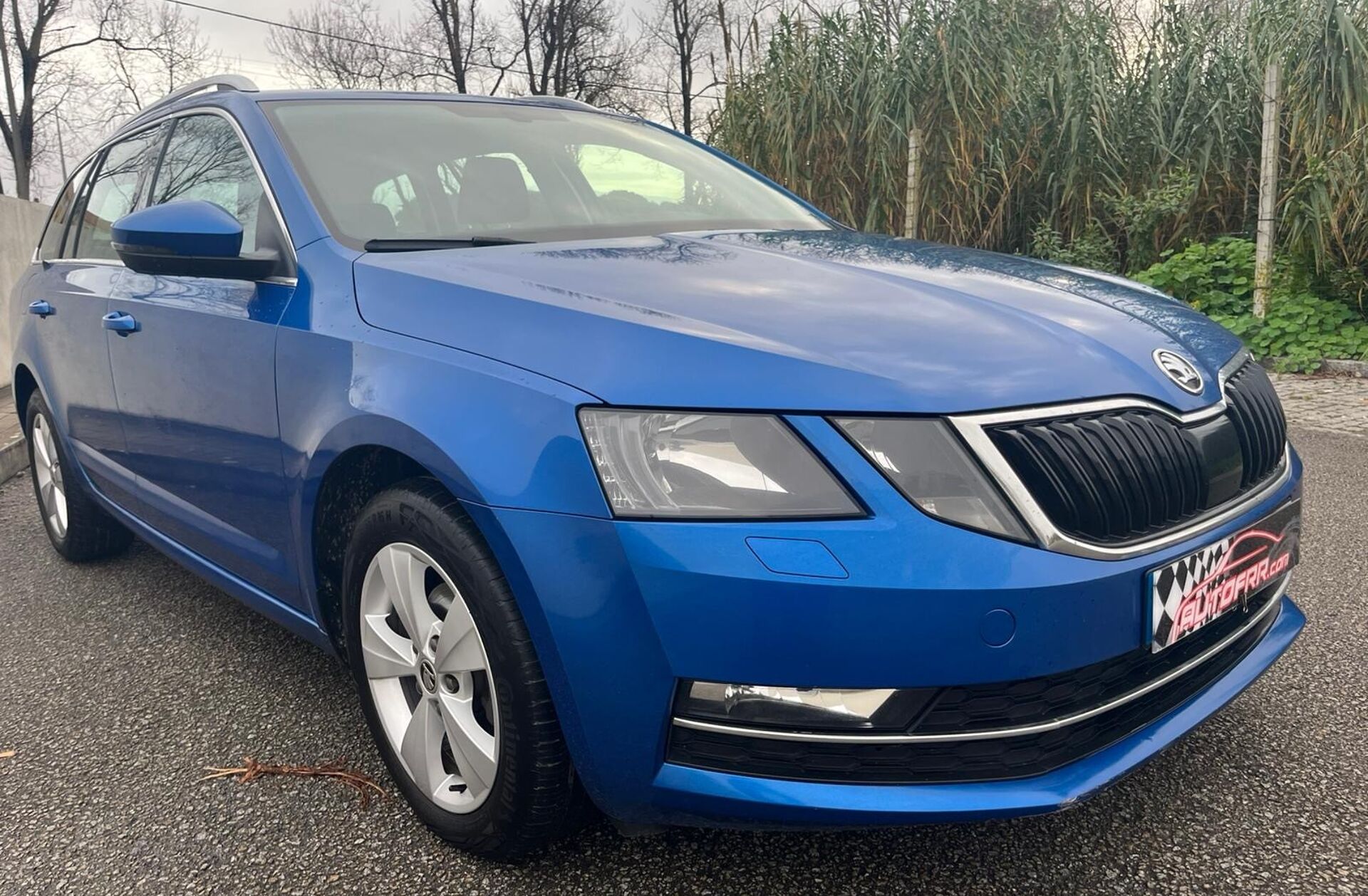 SKODA Octavia 1.6 TDI DSG Premium Edition