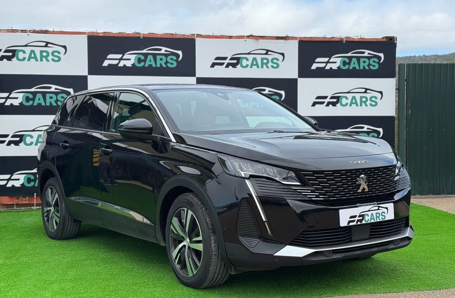 PEUGEOT 5008 1.5 BlueHDi Allure Pack EAT8