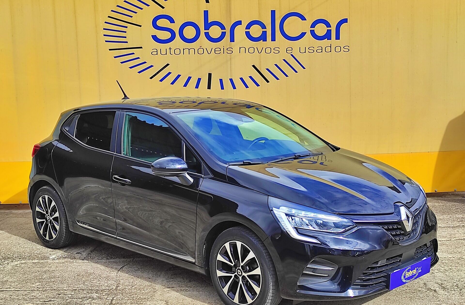 RENAULT Clio 1.0 TCe Intens