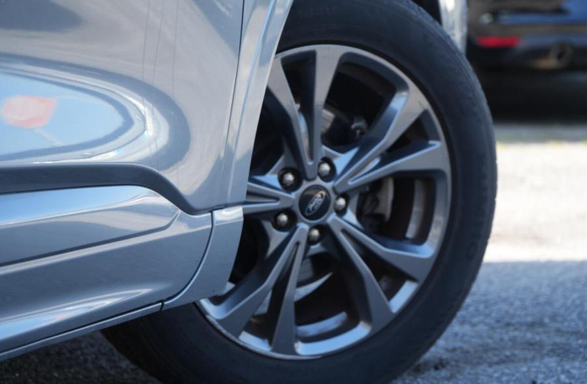 FORD Kuga 1.5 EcoBoost ST-Line