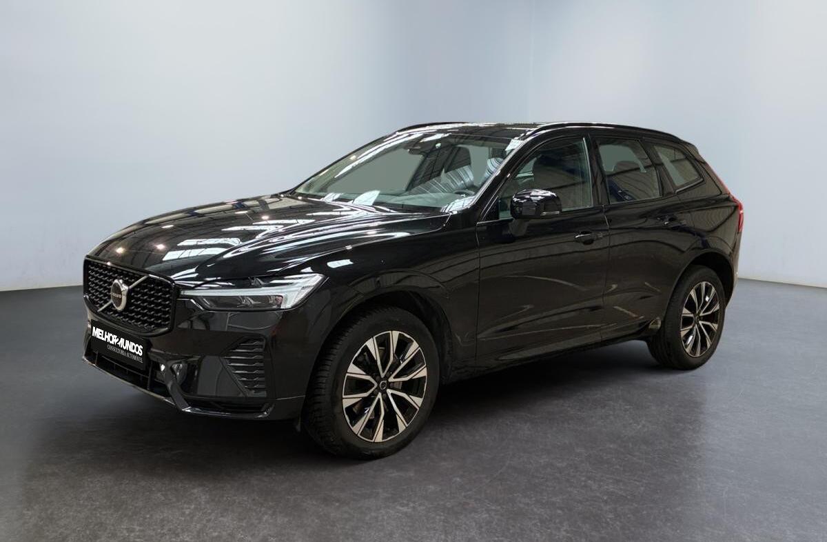 VOLVO XC60 2.0 B4 Plus Dark