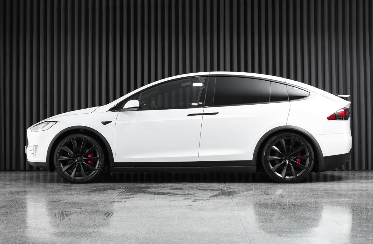 TESLA Model X 100 kWh Performance Ludicrous AWD