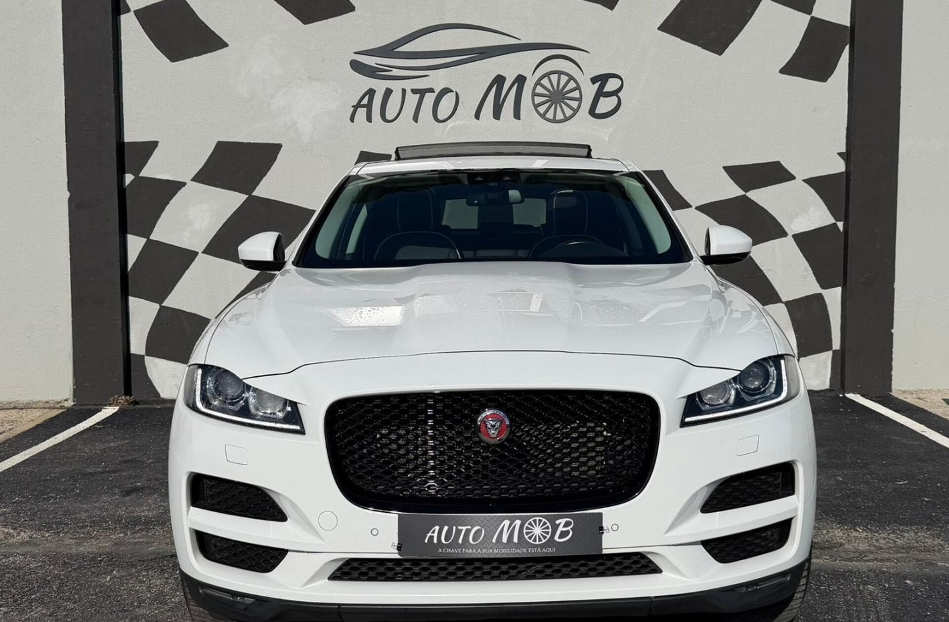 JAGUAR F-Pace 2.0 i4D Pure Aut.