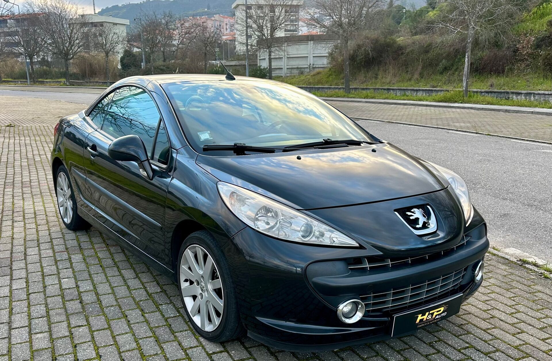 PEUGEOT 207 1.6 HDi FAP Sport