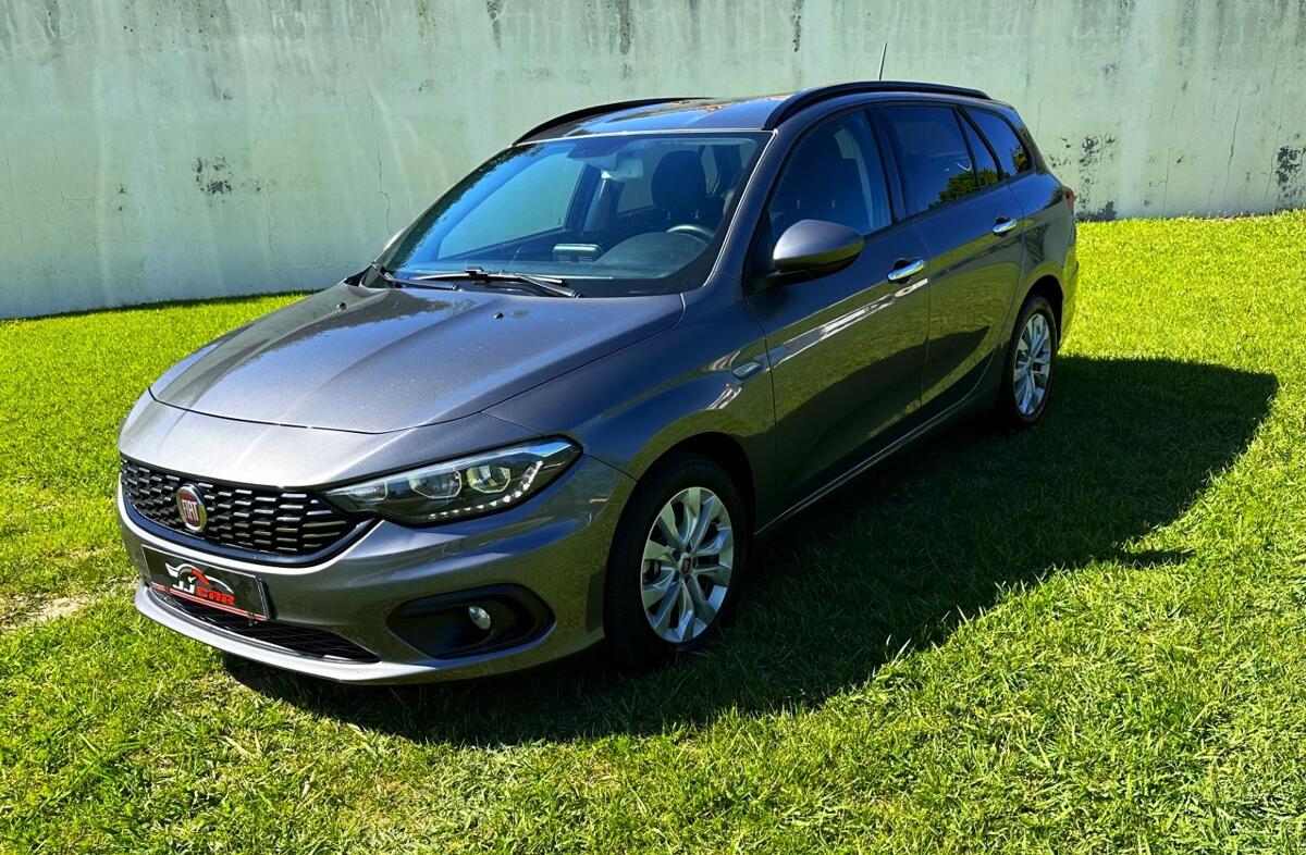 FIAT Tipo 1.3 M-Jet Lounge
