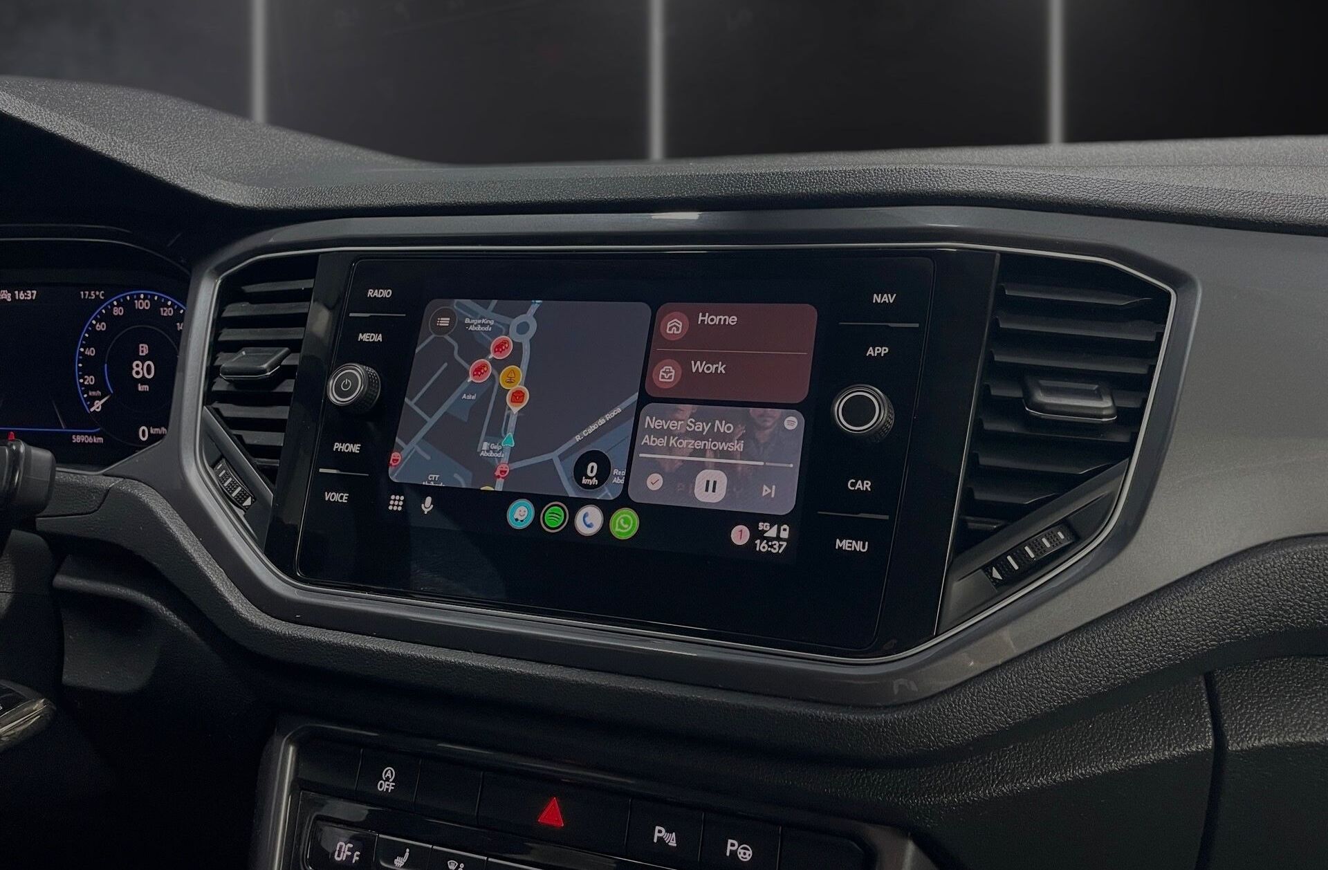 VOLKSWAGEN T-Roc 1.5 TSI Sport DSG