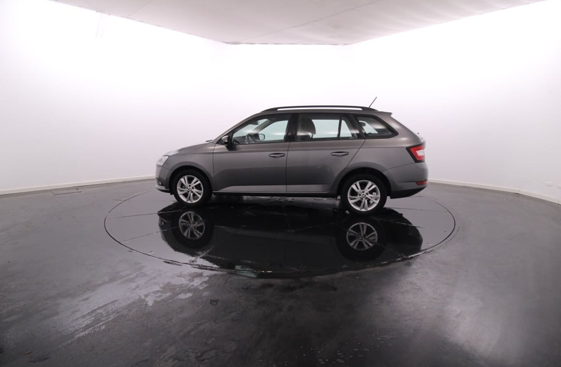 SKODA Fabia 1.0 TSI Ambition