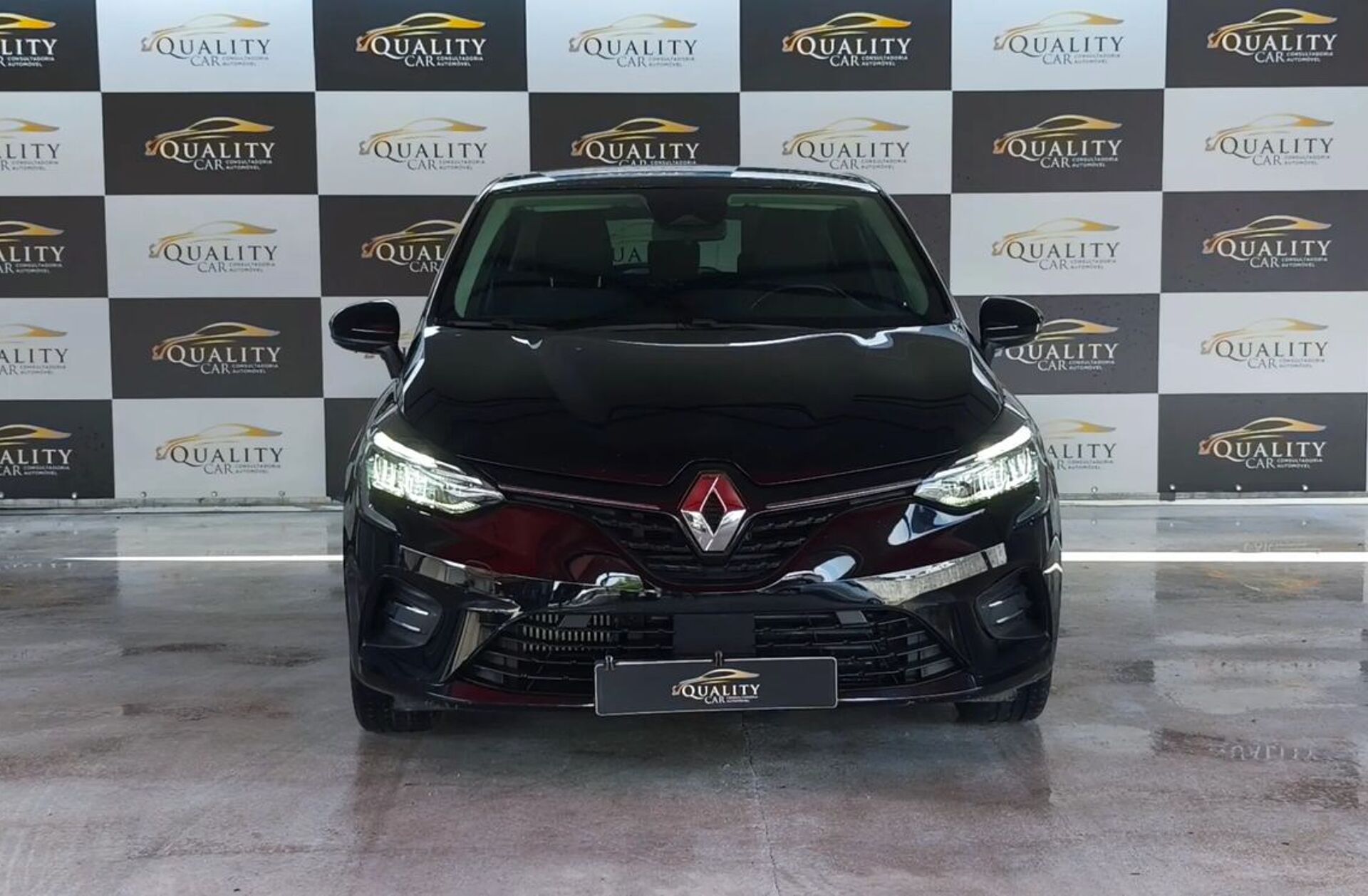 RENAULT Clio 1.0 TCe Intens