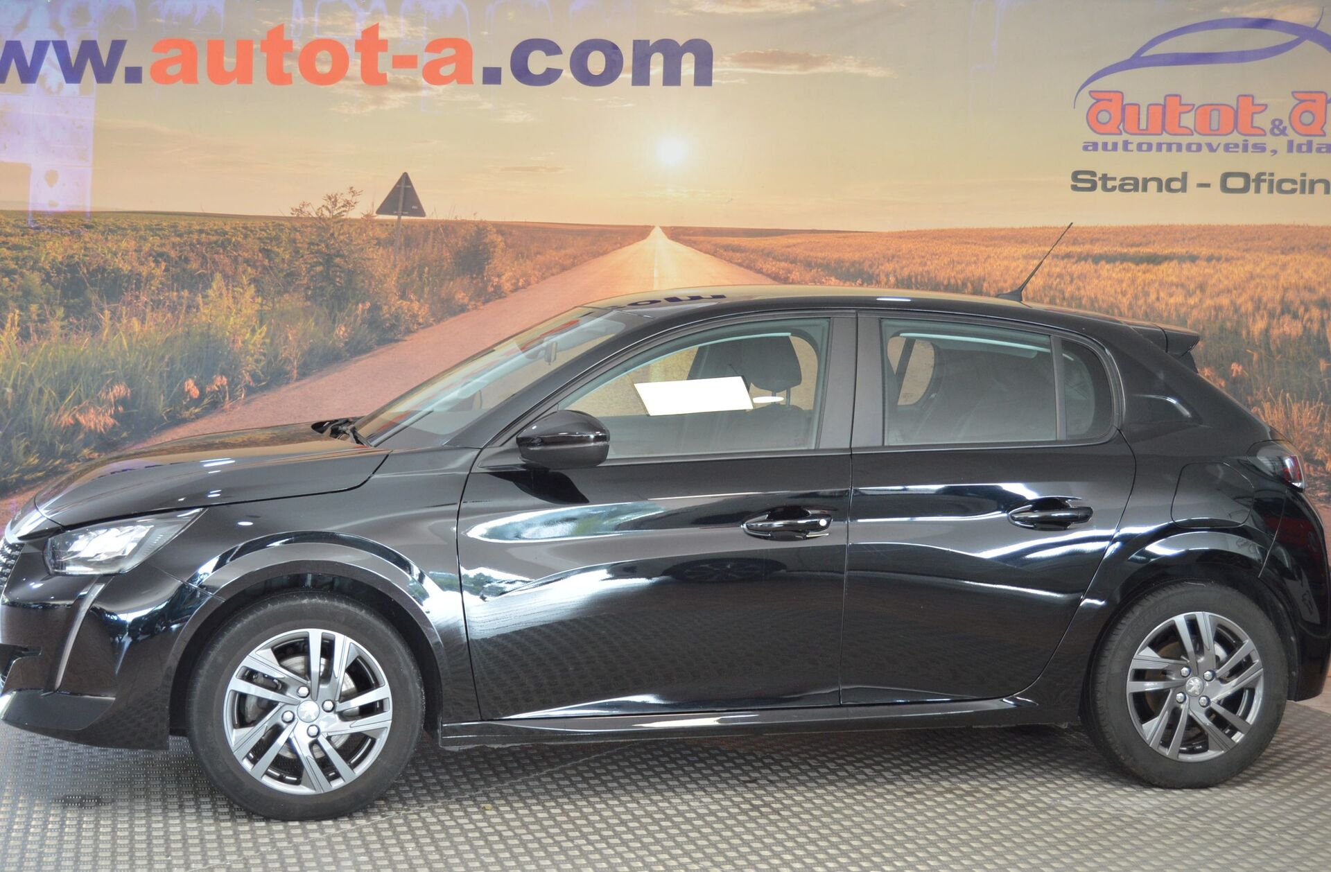 PEUGEOT 208 1.5 BlueHDi Active Pack