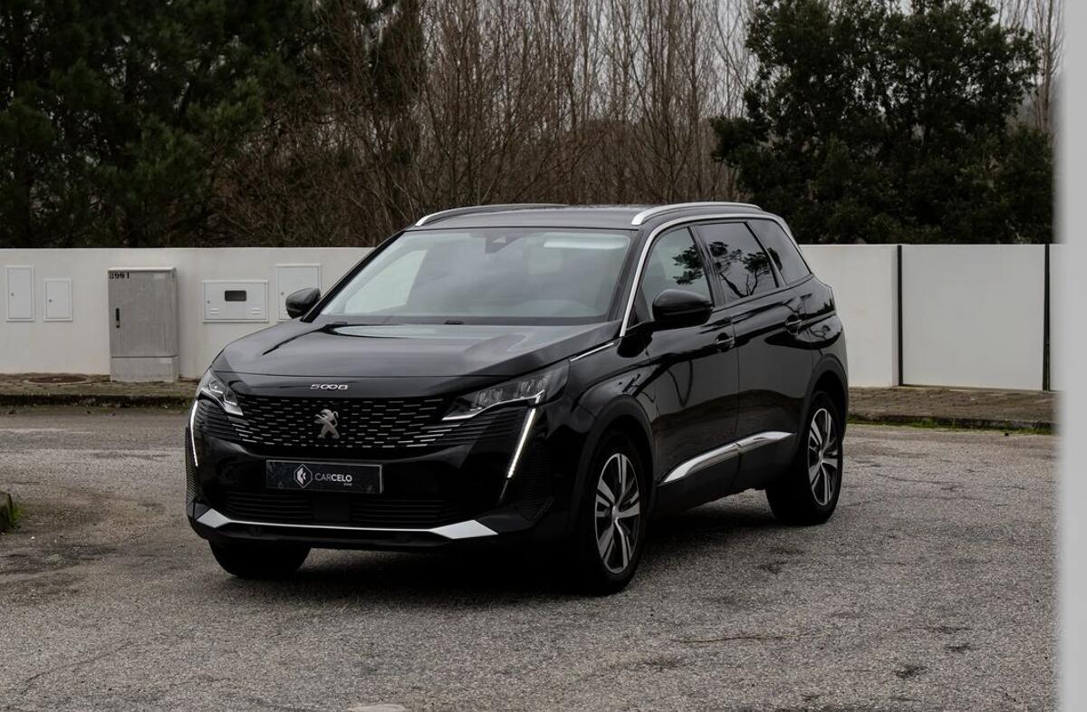 PEUGEOT 5008 1.5 BlueHDi Allure EAT8