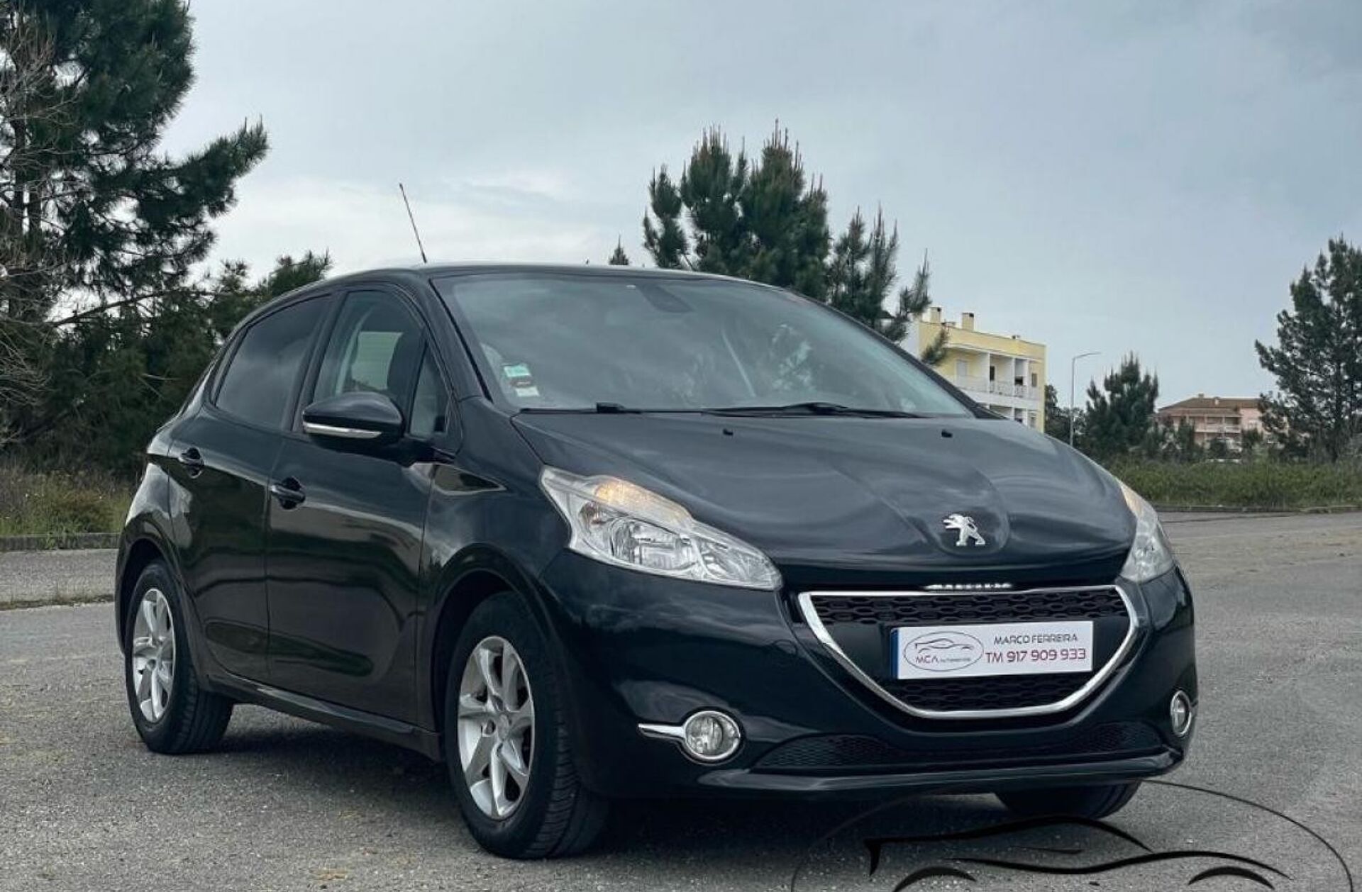 PEUGEOT 208 1.4 HDi Active