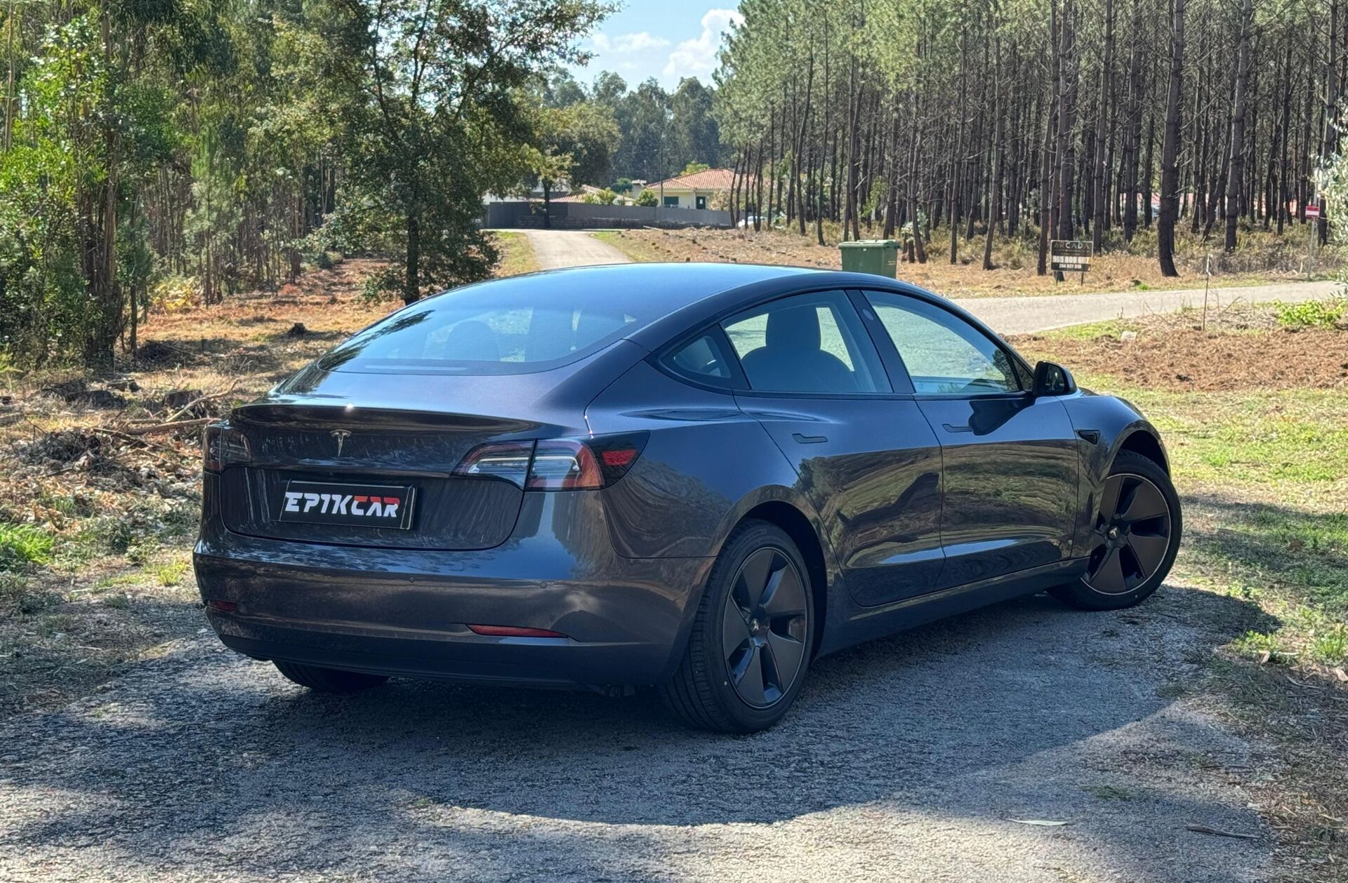 TESLA Model 3 Standard Range Plus RWD