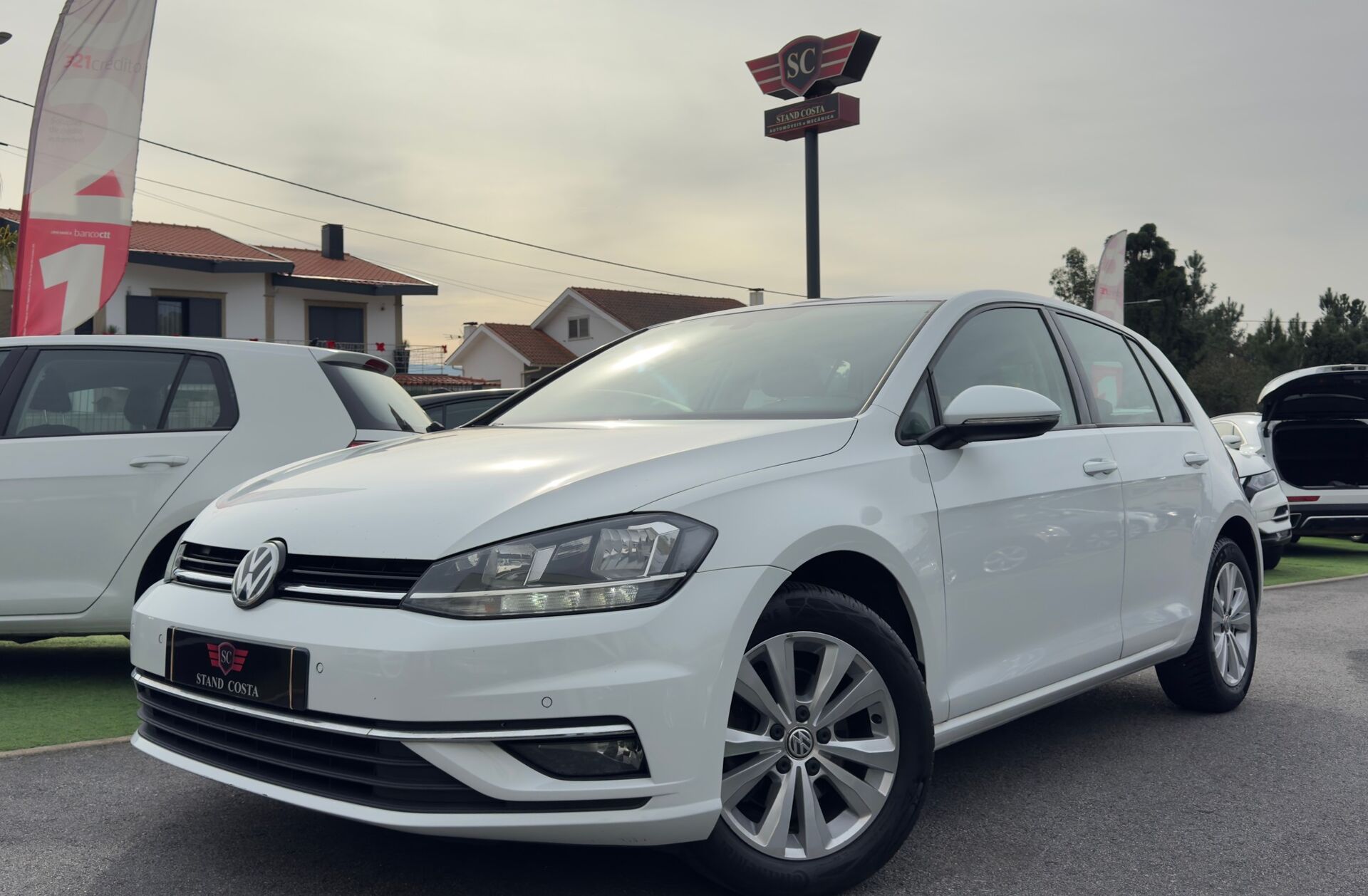 VOLKSWAGEN Golf 1.6 TDi Confortline