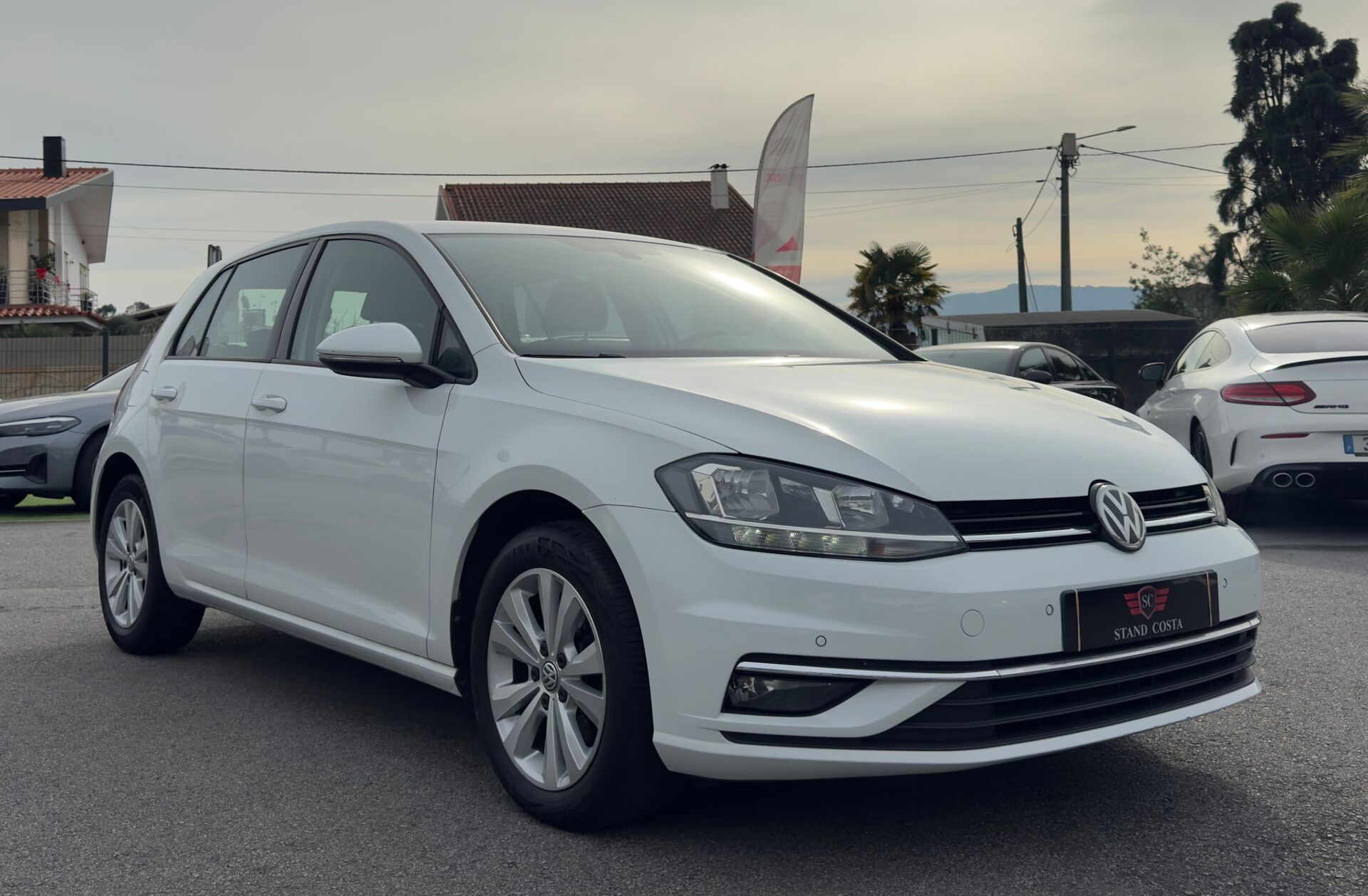 VOLKSWAGEN Golf 1.6 TDi Confortline