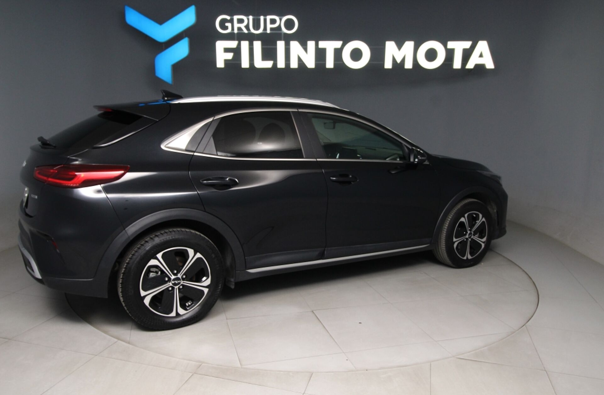 KIA XCeed 1.6 GDi PHEV Drive