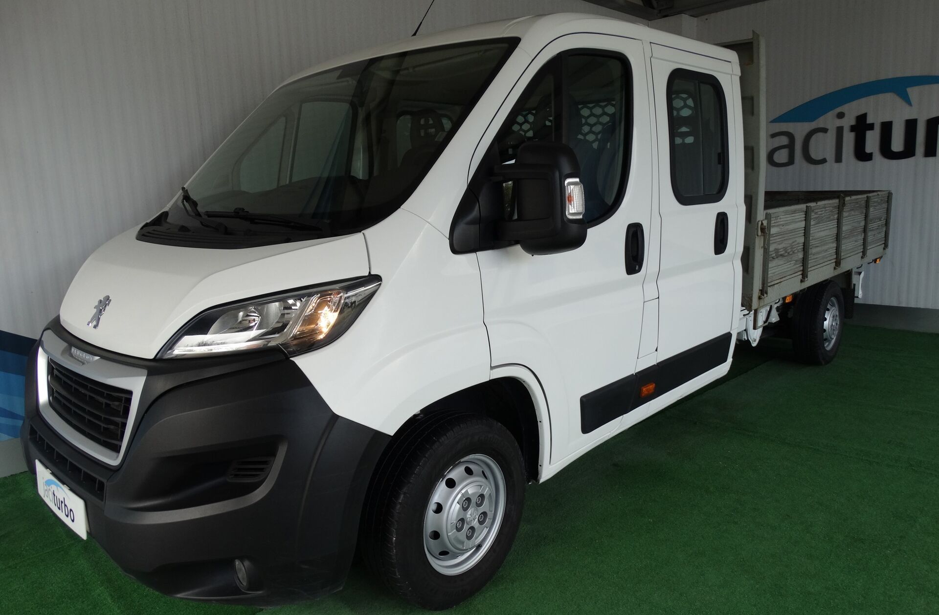 PEUGEOT Boxer 2.2 BlueHDi 335 L3 CD