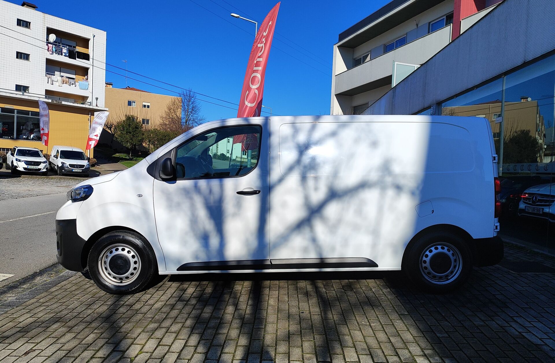 PEUGEOT Expert 1.5 BlueHDi L2H1 Premium Standard