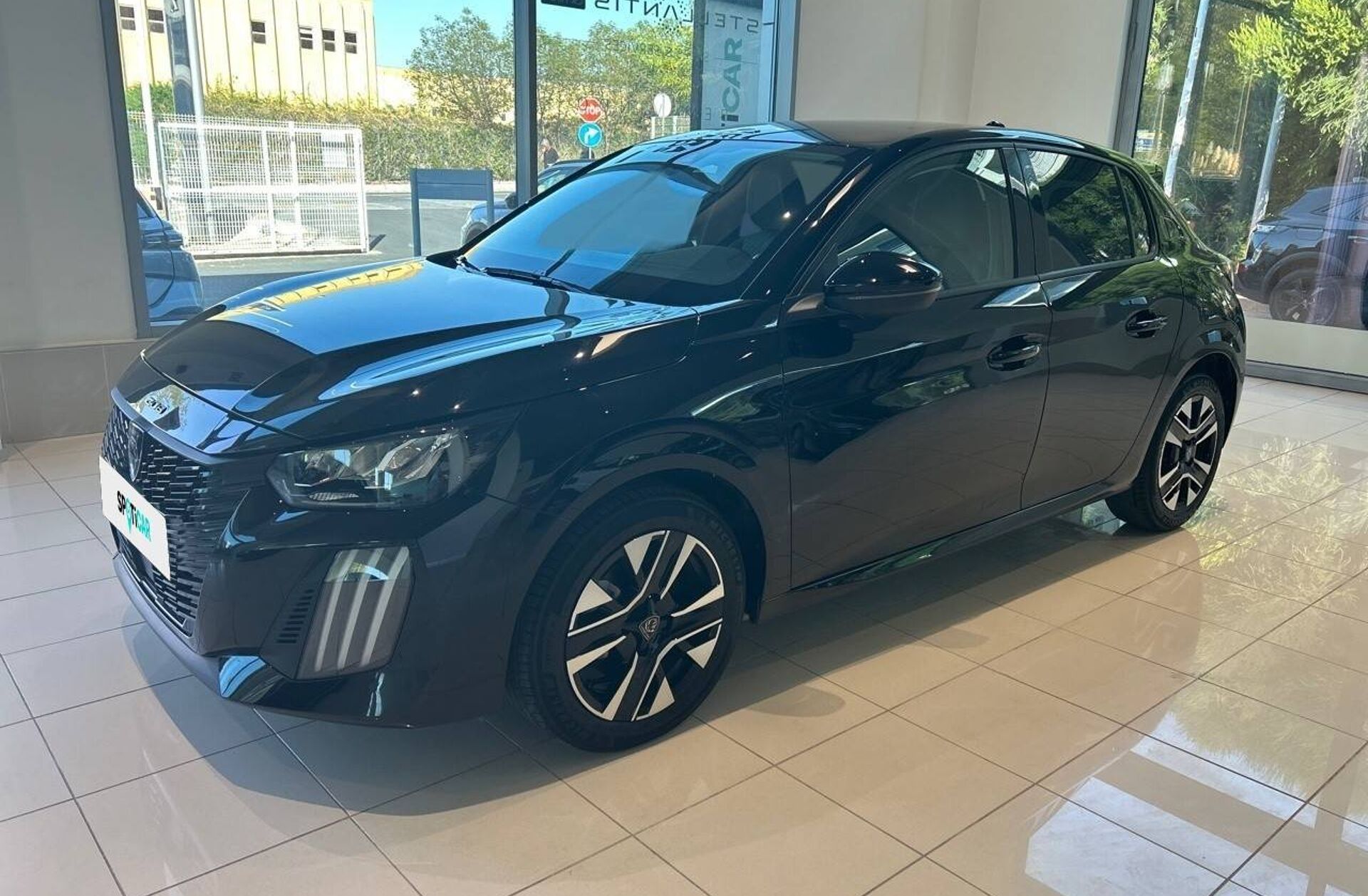 PEUGEOT 208 1.2 PureTech Allure