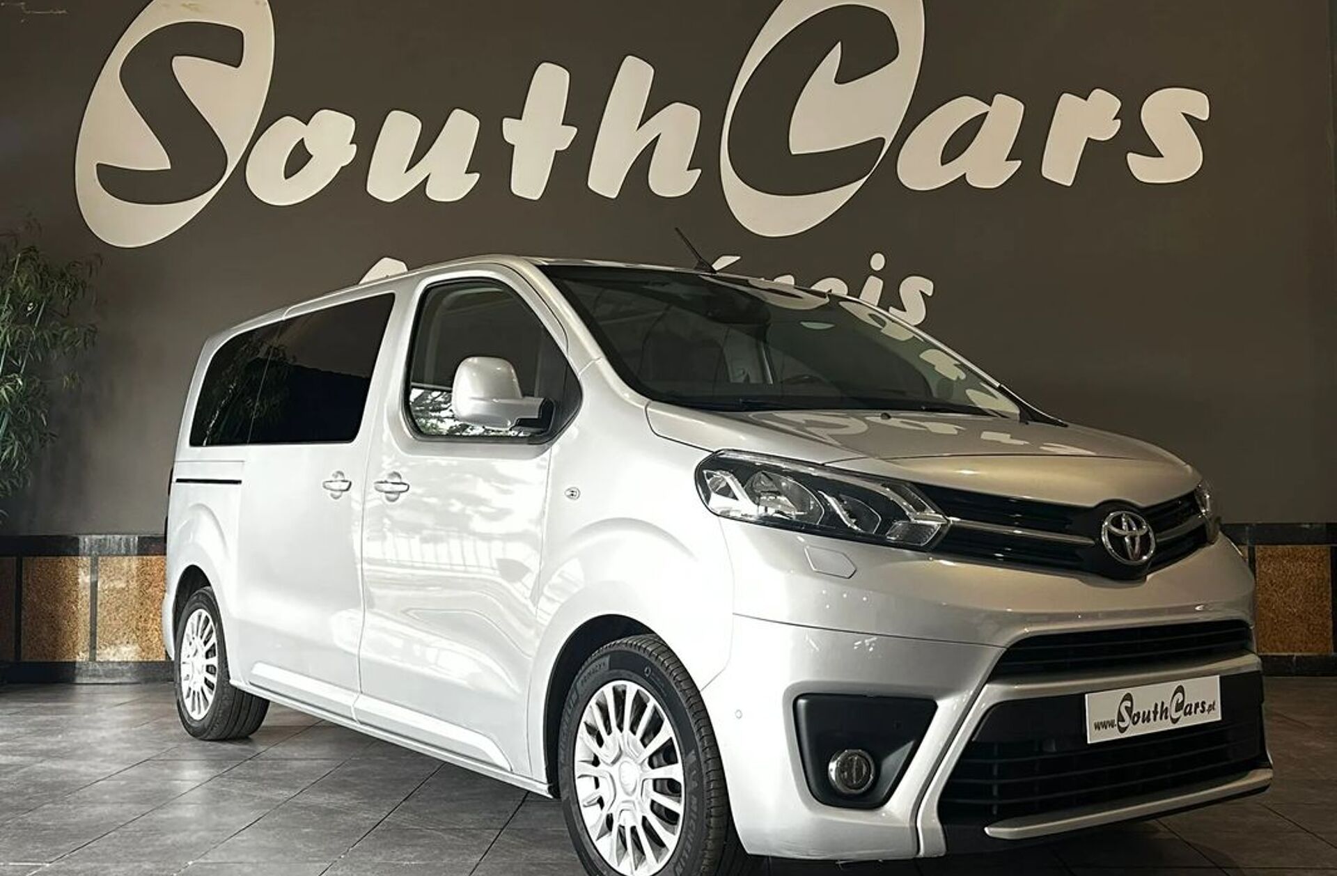 TOYOTA Proace 2.0 D-4D L1 6L