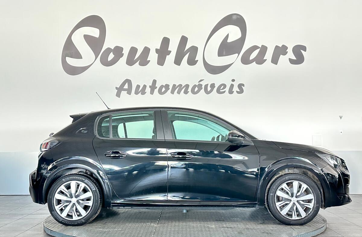 PEUGEOT 208 e- 50 kWh Active Pack