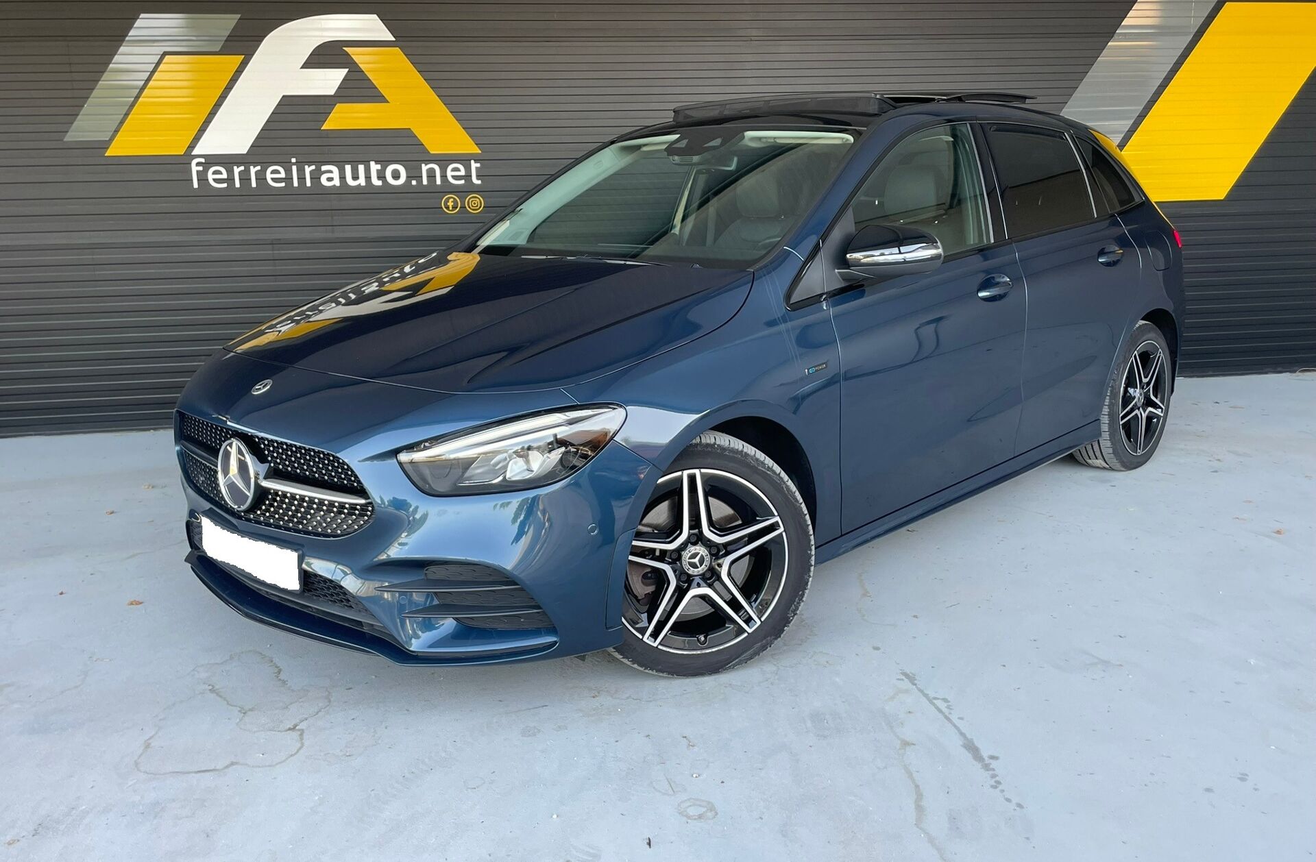 MERCEDES Classe B B 250 e AMG Line Panorama