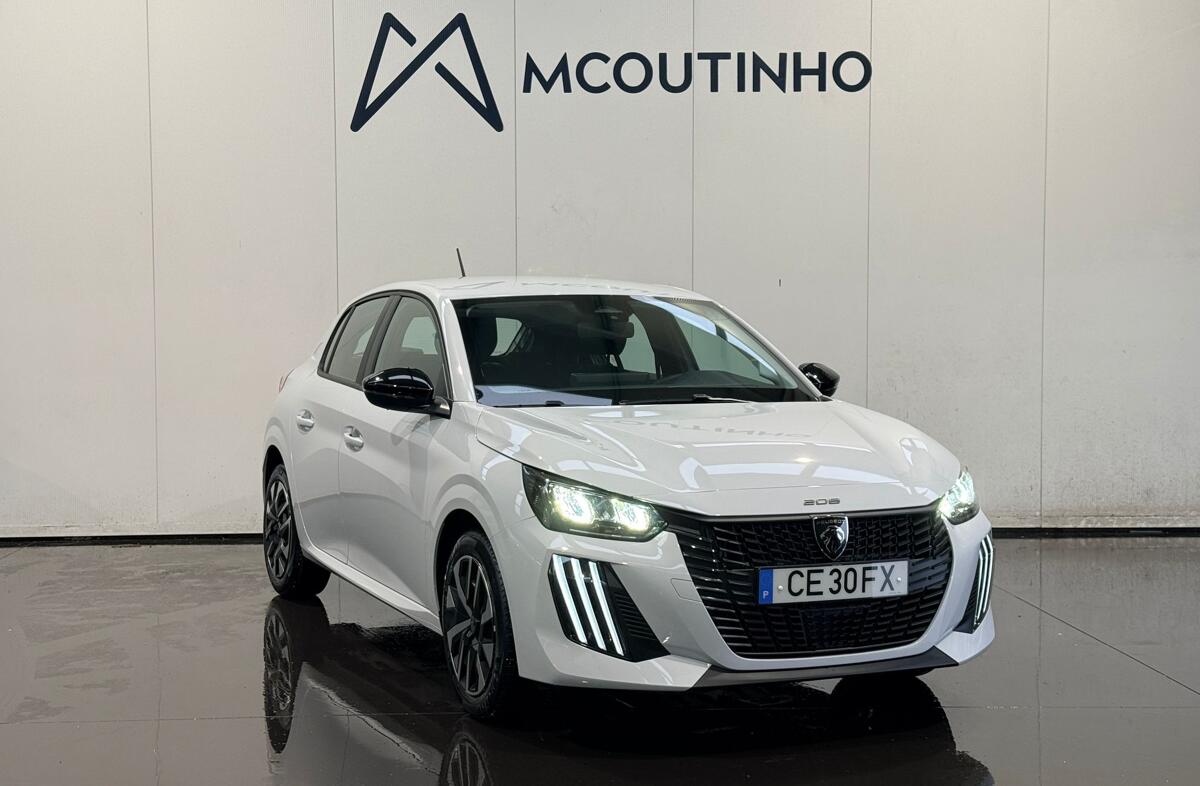 PEUGEOT 208 1.2 PureTech Style