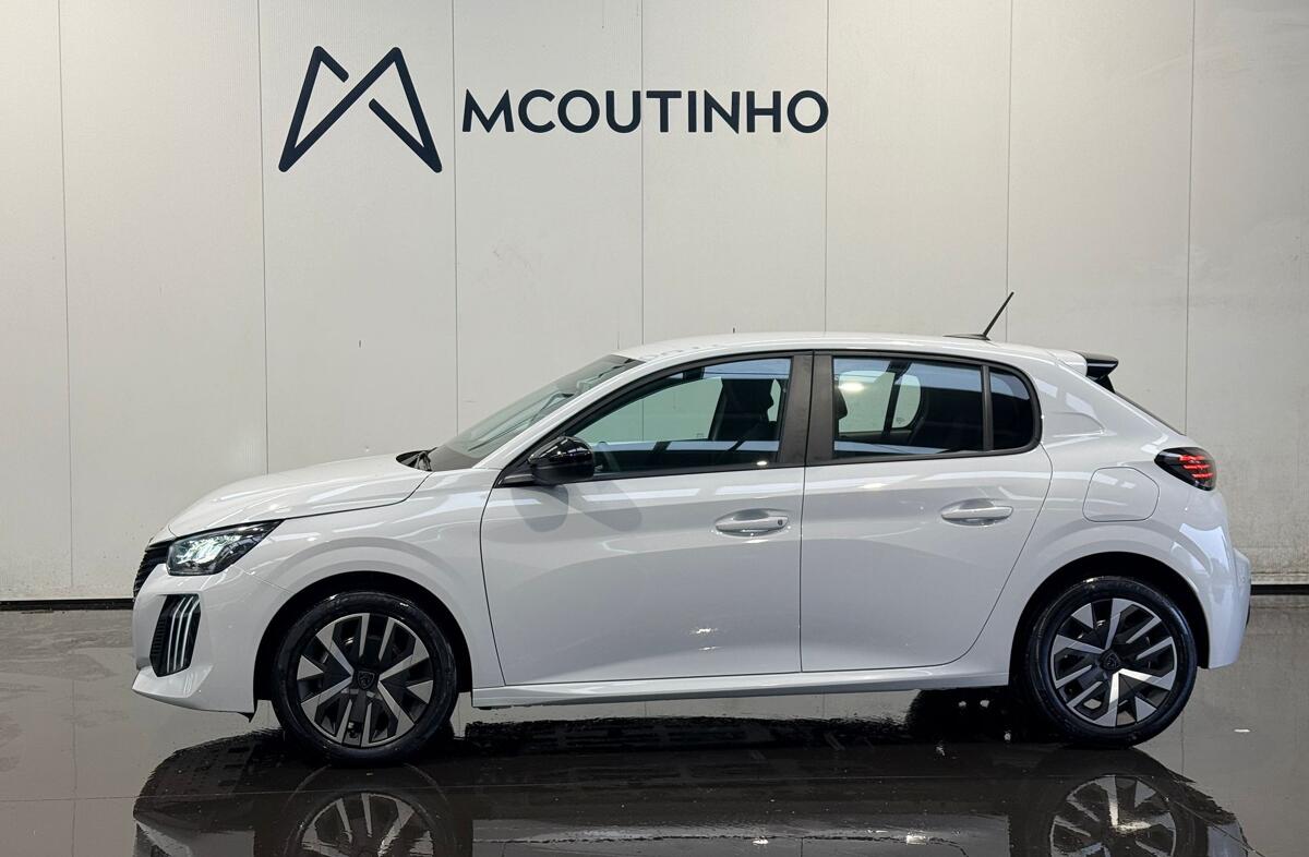 PEUGEOT 208 1.2 PureTech Style