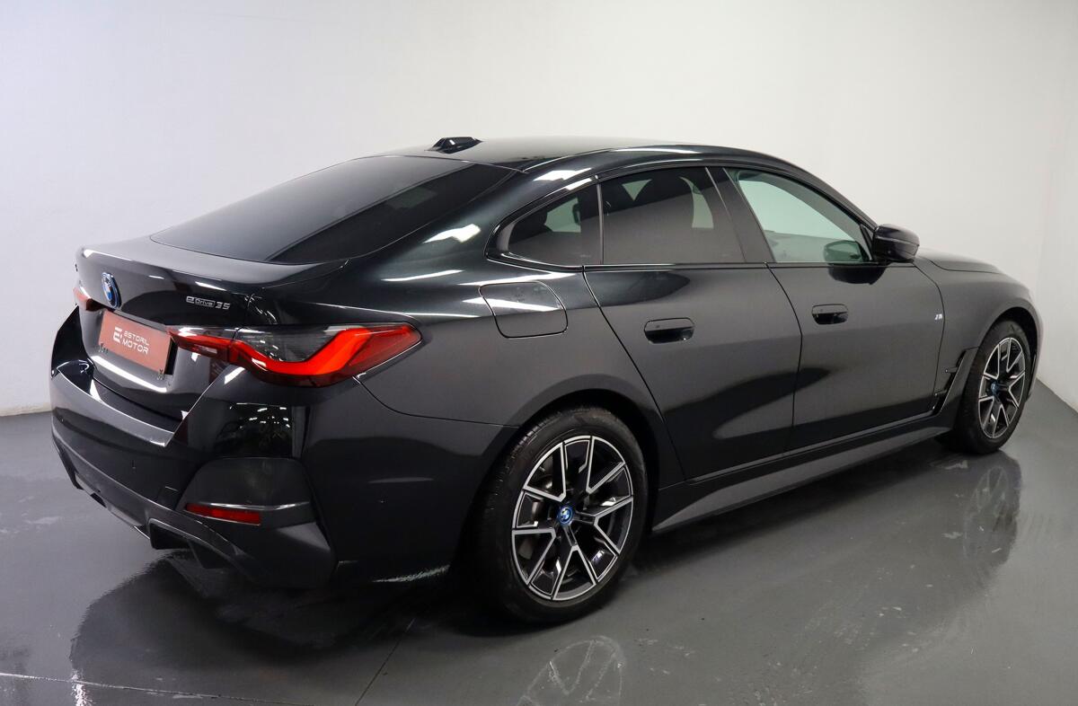 BMW i4 eDrive35 Pack Desportivo M