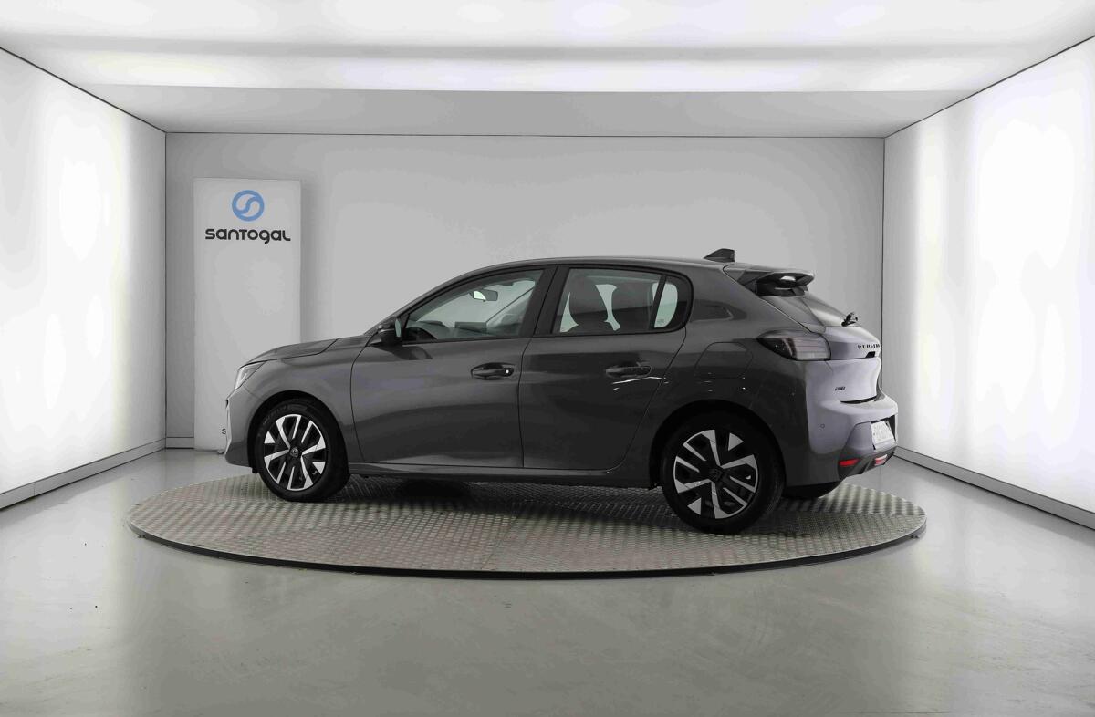 PEUGEOT 208 1.2 PureTech Active