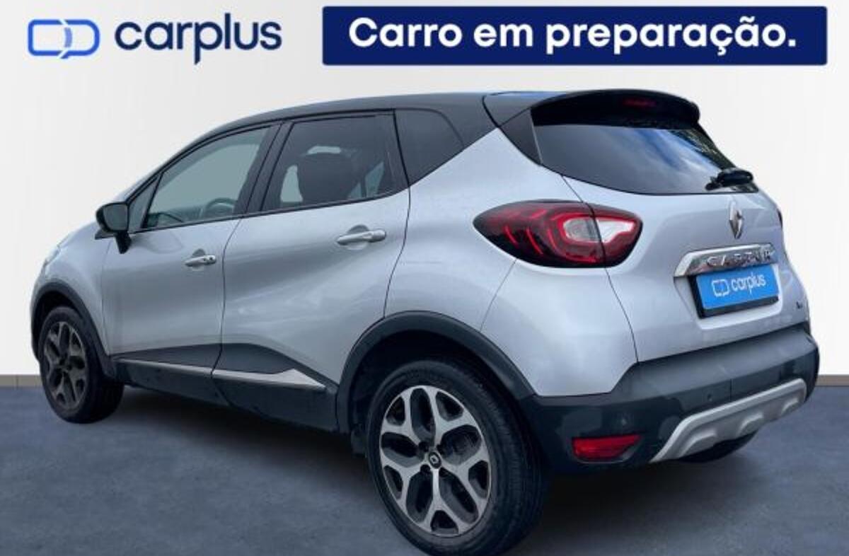RENAULT Captur 0.9 TCe Zen