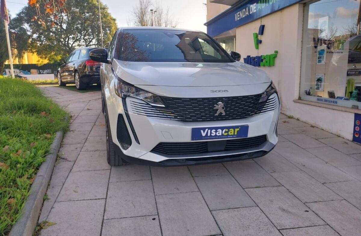 PEUGEOT 3008 1.6 Hybrid Allure Pack e-EAT8