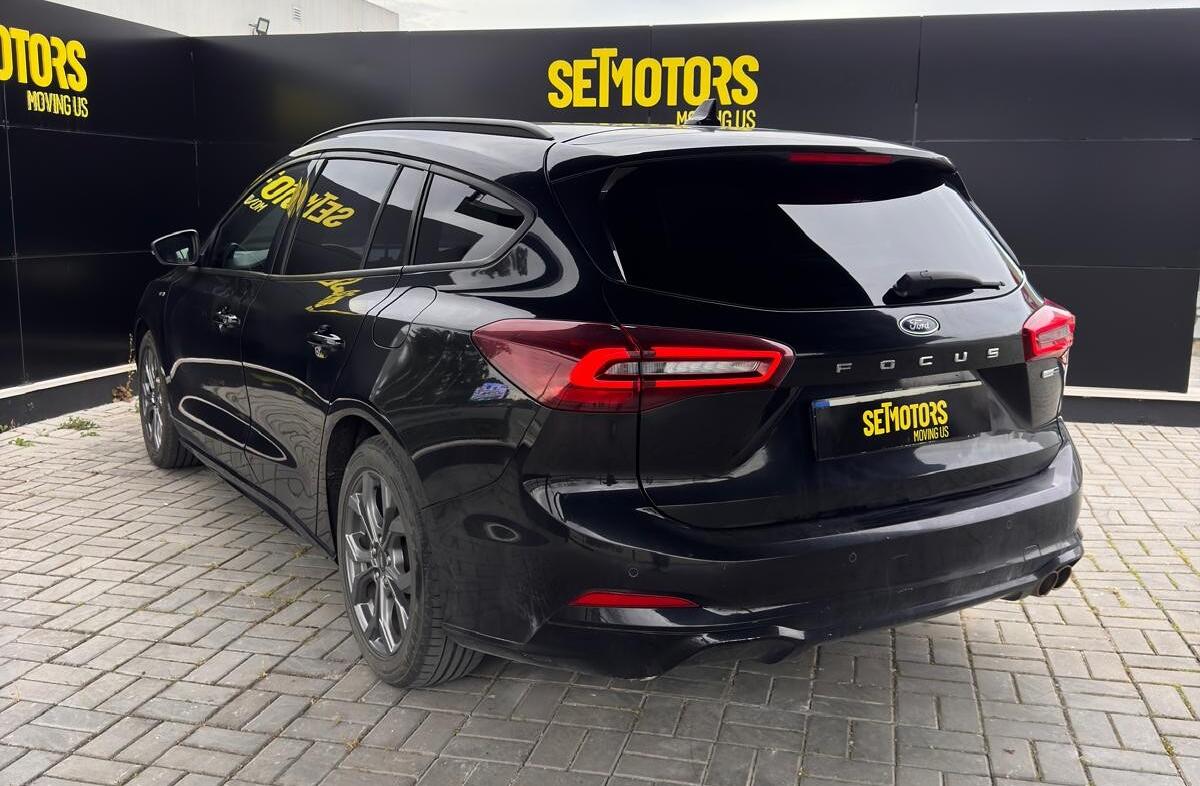 FORD Focus 1.0 EcoBoost ST-Line X
